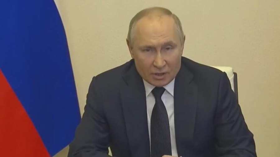 Путин: Русия все още има недостиг на оръжия