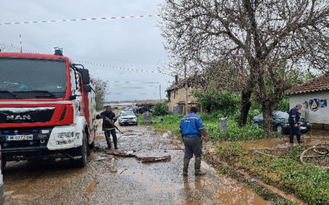 Пострадалите от наводненията домакинства могат да получат социална помощ