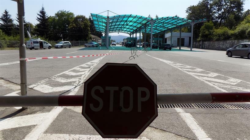 Работници и служители от АПИ излизат на протест, ще блокират движението по „Дунав мост 2”