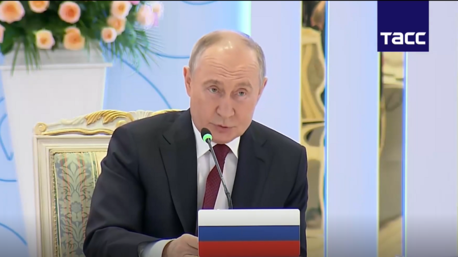 Newsweek: Докато светът наблюдава Иран, Путин напредва в Украйна