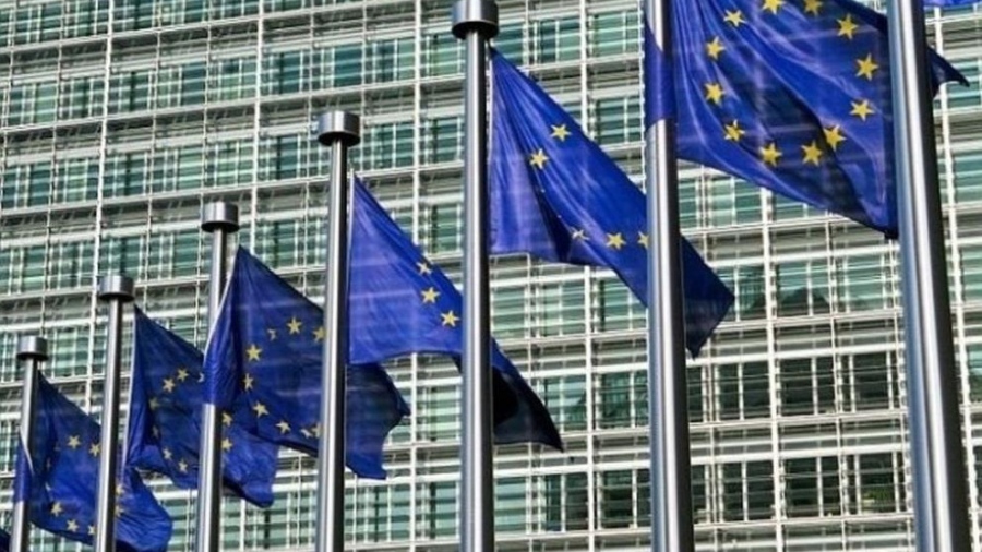 Вот на недоверие в Европарламента: Ще оцелее ли Фон дер Лайен