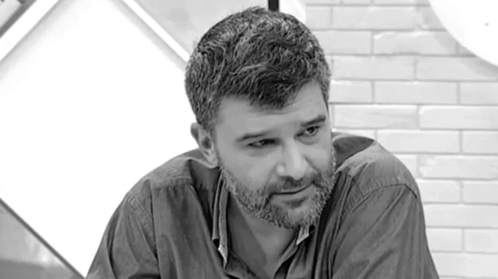 Тодор Славков се е самоубил с пистолетен изстрел в главата