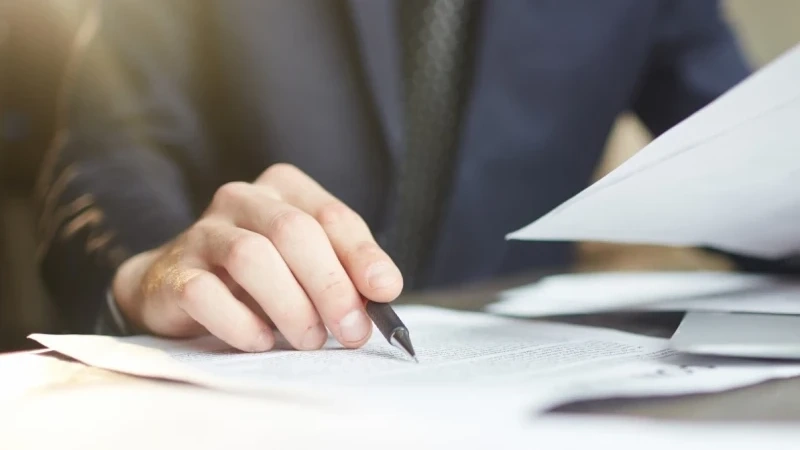 Ключово решение за нотариусите, вече ще могат да заверяват електронни документи