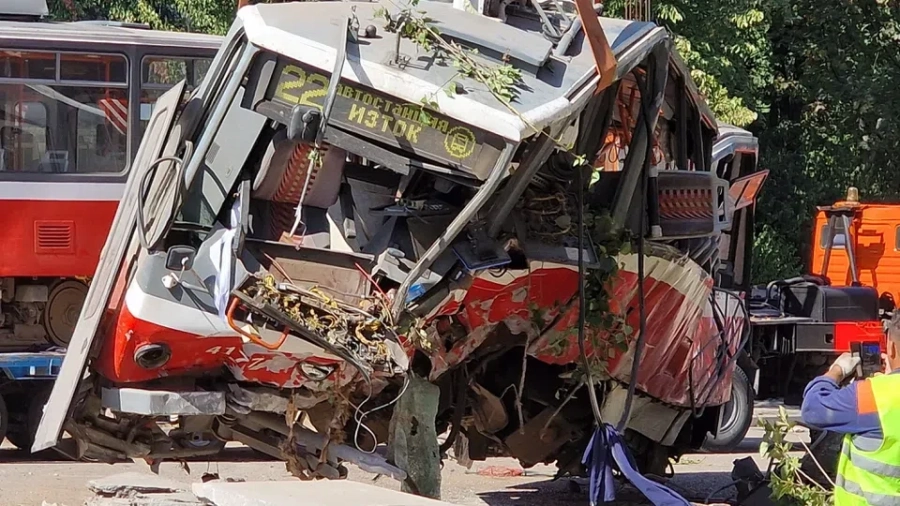 Инцидентът с трамвай: Щетите са за 50 000 лв., ще санкционират ватмана