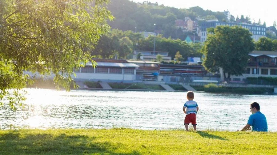 Какво време ни очаква този месец? Пълна прогноза от НИМХ