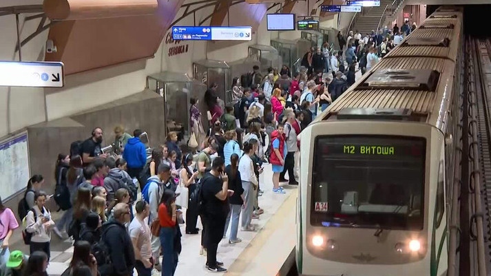 Столичното метро ще работи до по-късно заради мача България – Испания