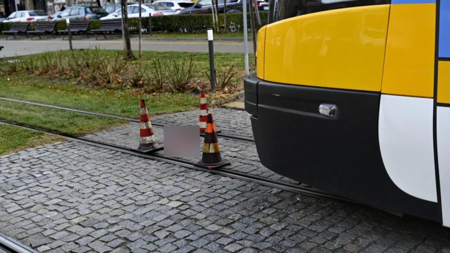 Пореден тежък инцидент с дерайлирал трамвай