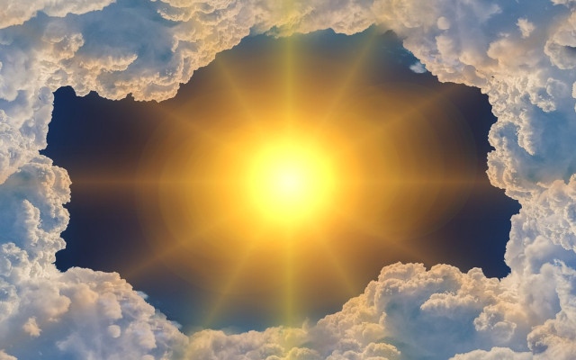 Малко облаци, ала без дъжд, от 28 до 33 градуса  в страната