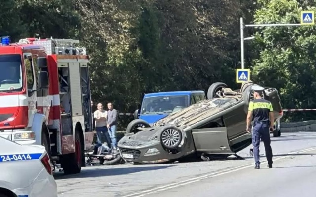Двама са загиналите при катастрофата на бул. Др. Цанков, сблъскали са се мотор и кола ВИДЕО
