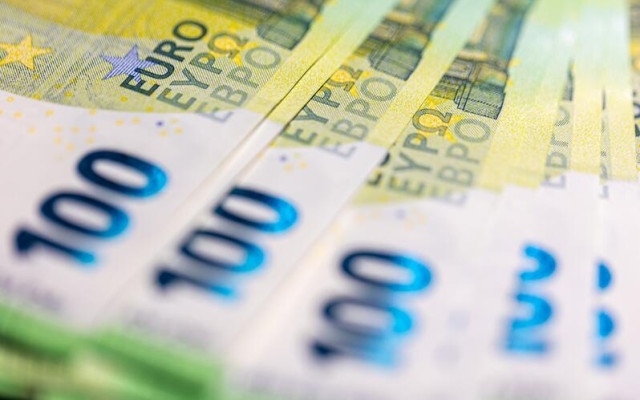 В кои клонове на "Български пощи" ще можем да обменяме левовете евро?