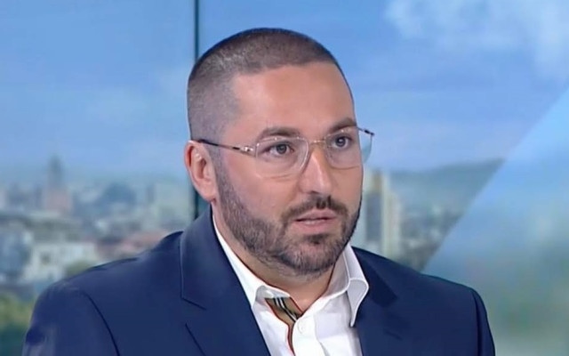 Бащата на Сияна създава гражданско движение