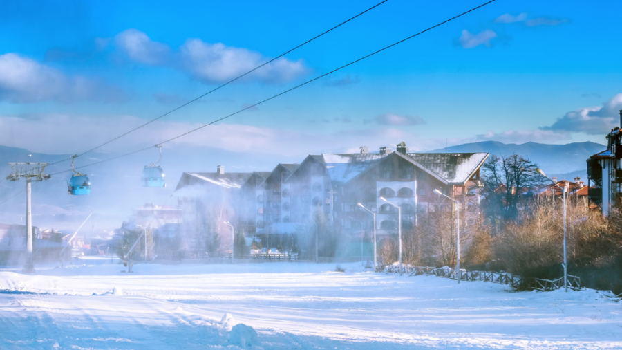 Зимната ваканция у нас поскъпва с до 10%