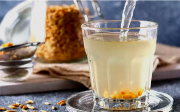 Овесената вода: За какво е полезна и как да си я приготвим?