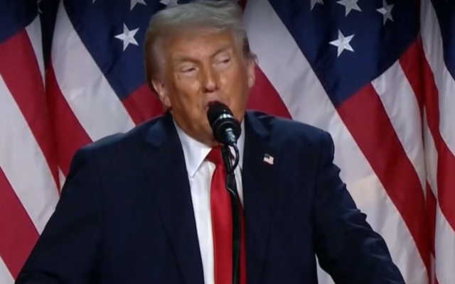 Тръмп обяви Байдън за сенилен и отмени указите му, подписани с "автописалка"