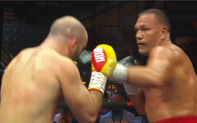 Мурат Гасиев нокаутира Кубрат Пулев в шестия рунд