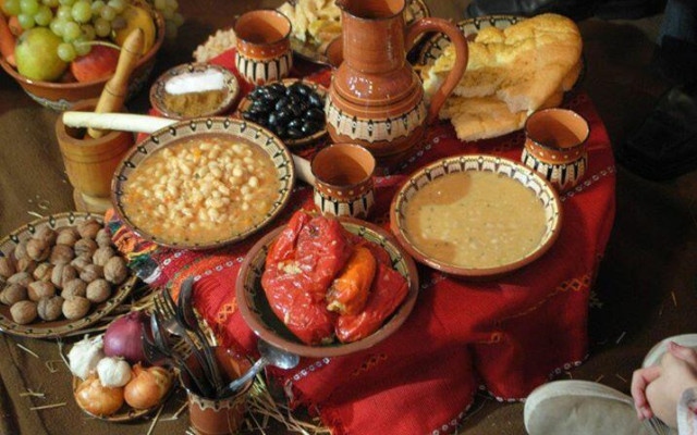 Колко ще ни струва трапезата за Бъдни вечер?