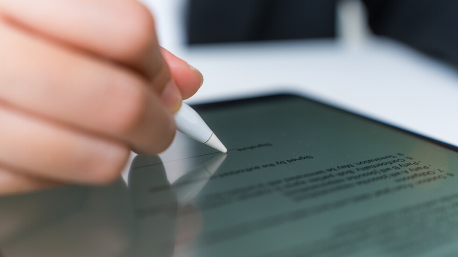 Електронният подпис става стандарт в държавната администрация