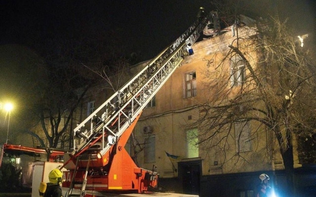 Одеса е била атакувана тази нощ с дронове и ракета от Черно море