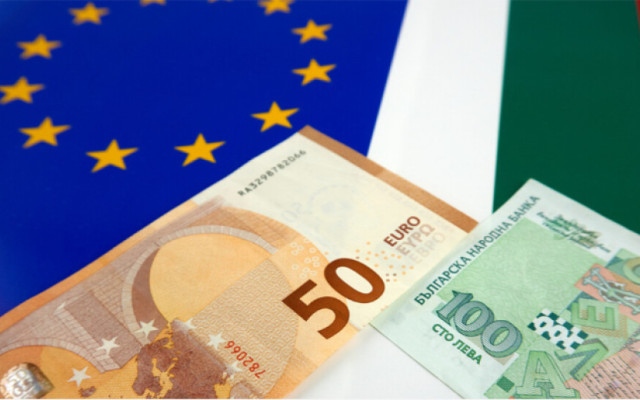 В Северна Македония вече не приемат левове