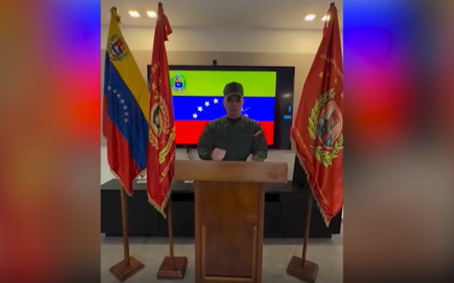 Венецуелският министър на отбраната е жив, оцеляла е и Делси Родригес, която трябва да замести Мадуро