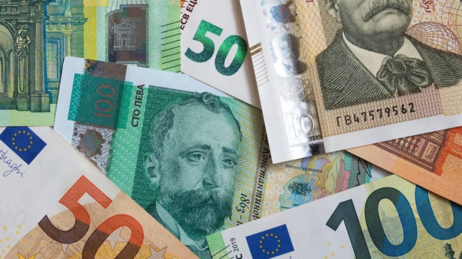 Над 36% от левовете в обращение са изтеглени