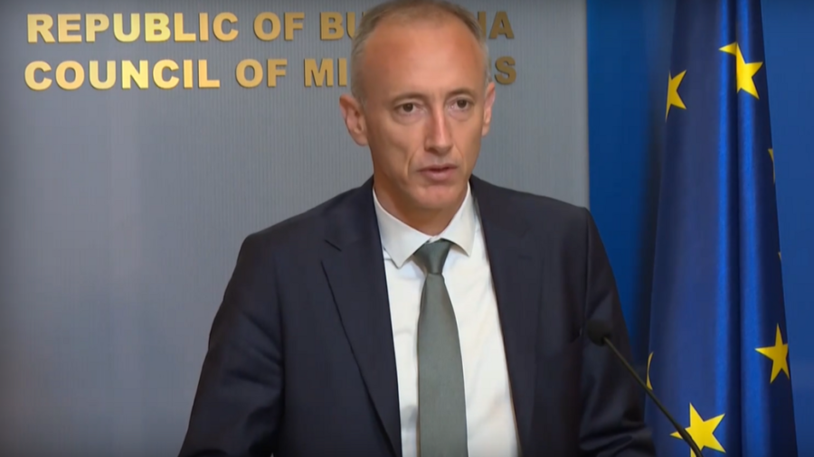 Заради грипа: Очаква се много ученици да преминат към онлайн обучение