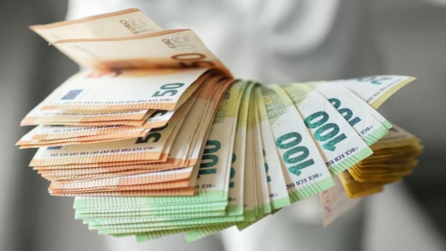 В Бургас въвеждат ежеседмичен контрол върху цените и мерки срещу измами с еврото