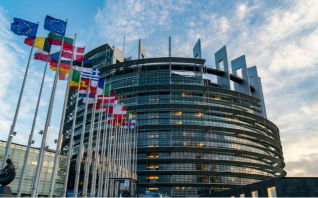 Лидерите на страните от ЕС се събраха на извънредно заседание в Брюксел