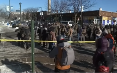 Имиграционни агенти застреляха още един човек в Минеаполис ВИДЕО