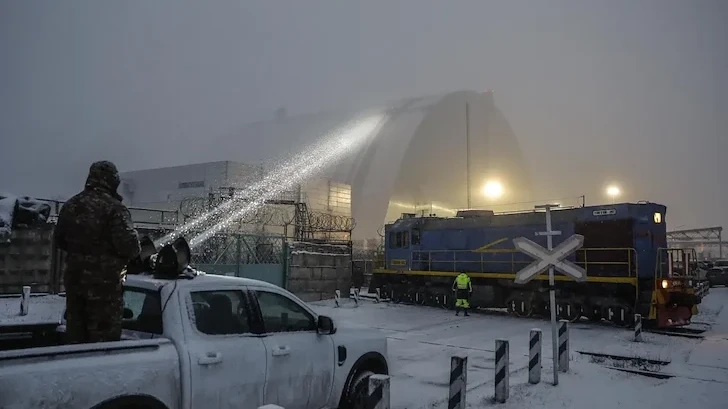 Дванадесет държави: Рискът от ядрена авария в Украйна е критичен