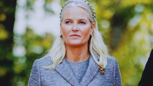 Норвежката принцеса Мете-Марит замесена в скандал с Джефри Епстийн