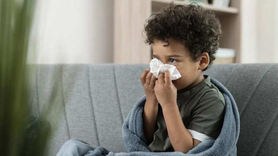 Пикът на грипа премина, но други вируси пълнят лекарските кабинети