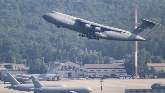 Испания блокира американски удари по Иран и изгони самолети от базите си