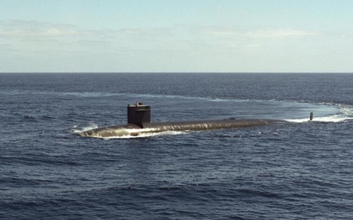 US подводница атакува ирански кораб, над 100 души са в неизвестност