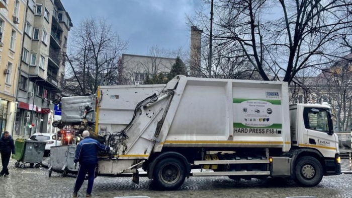 Столичната община подписа дългосрочни договори за сметосъбиране в 6 района на София