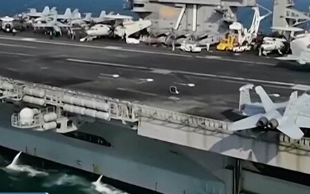 Иран пак стреля по самолетоносача "Ейбрахам Линкълн".