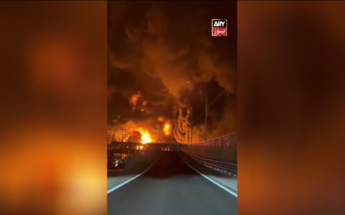 BBC: Огнен ад! Огромни пожари в Техеран след израелските удари по петролни рафинерии!