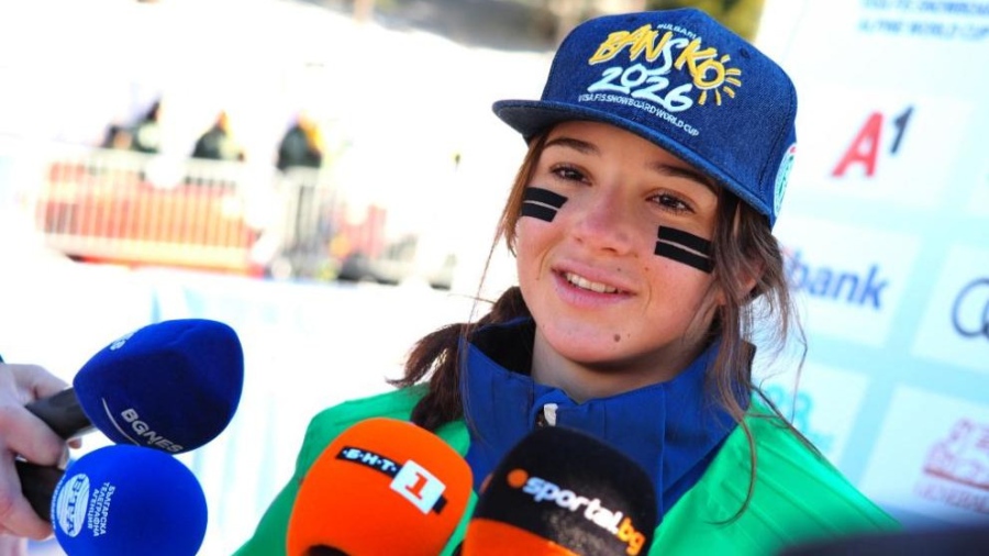 Трети час продължава операцията на Малена Замфирова