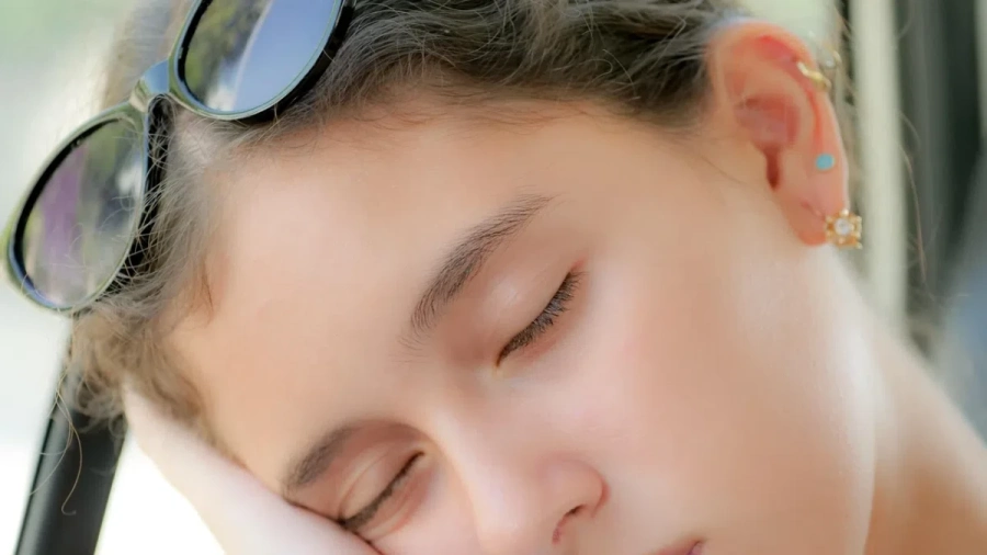 Тийнейджърите днес спят доста по-малко в сравнение с връстниците си в началото на века