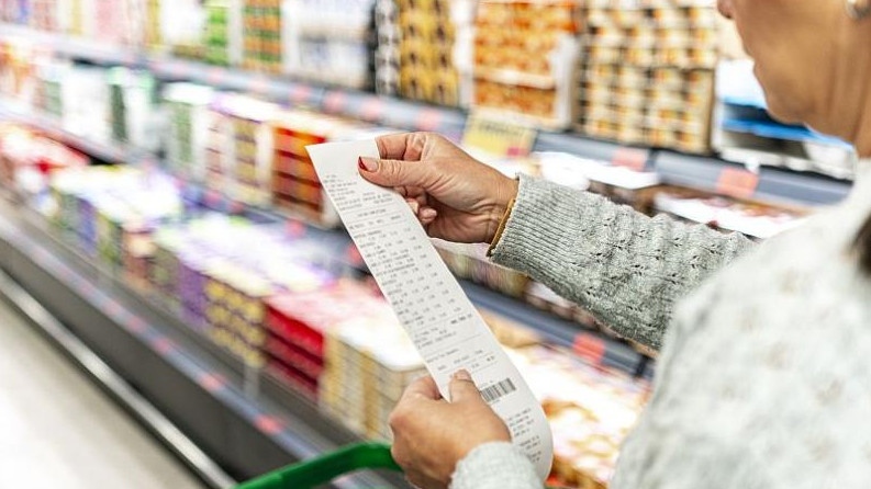 Цените под лупа: поскъпват кроасани, шампоани и част от храните