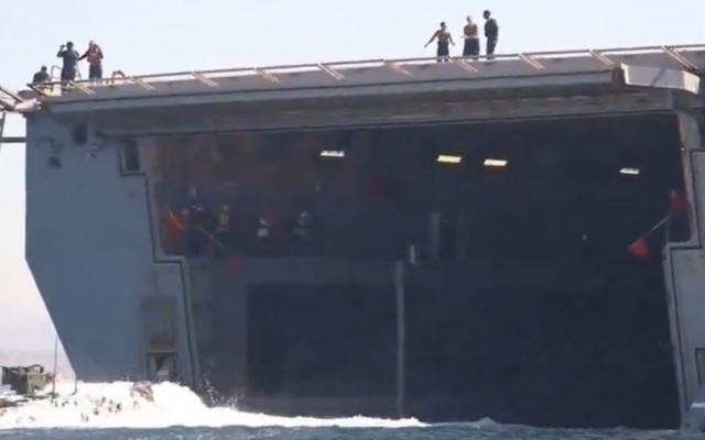 САЩ прехвърлят 2500 морски пехотинци към Ормузкия проток