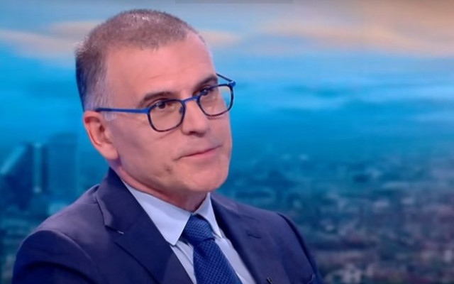 Фискалният съвет: Не сваляйте ДДС заради поскъпналите горива