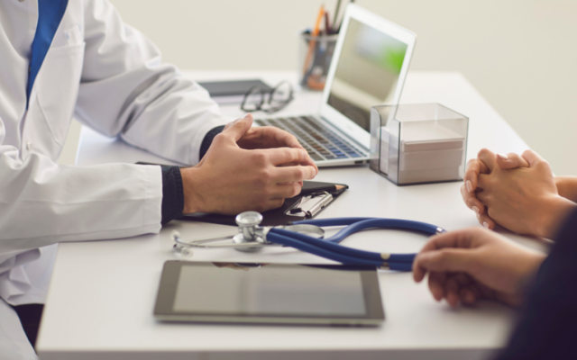 Болници вече слагат такси и за основната си дейност, печели се дори от спешна помощ