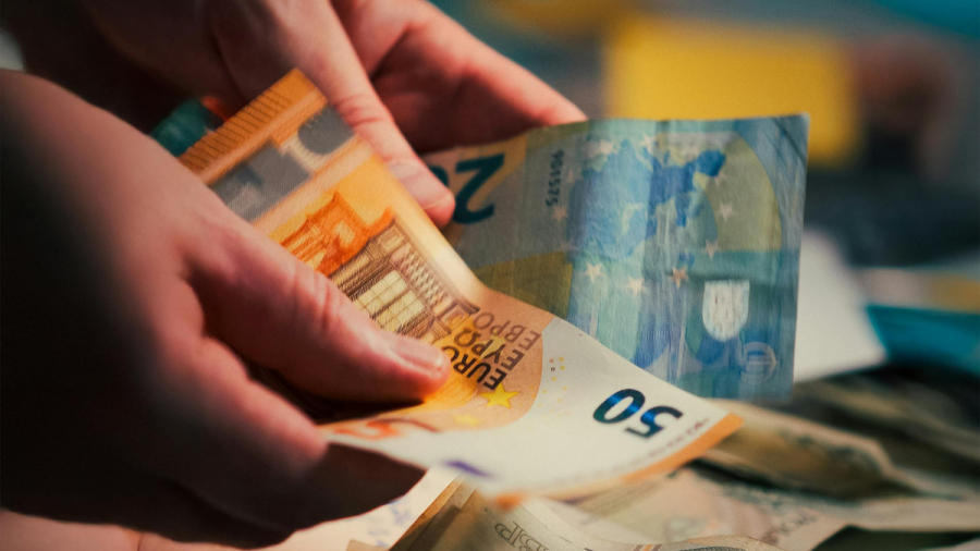 Годишната инфлация през март расте до 2,5% в еврозоната и 2,6% у нас