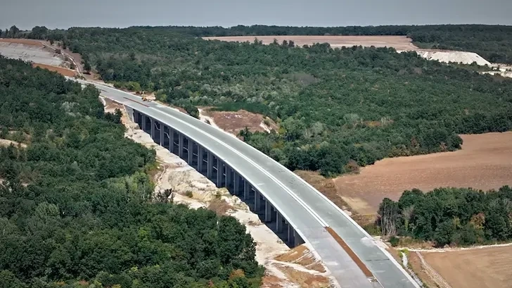 Пускат строежа на участък 6 от "Хемус"