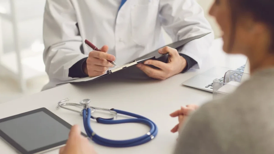 БЛС настоява за спешно увеличение на цените на медицинските дейности