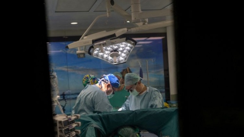 В Италия оперираха онкоболен с хипноза вместо упойка