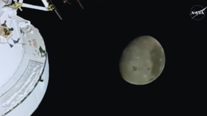 „Artemis II“ влиза в историята: нов рекорд за най-далечно човешко пътуване в космоса