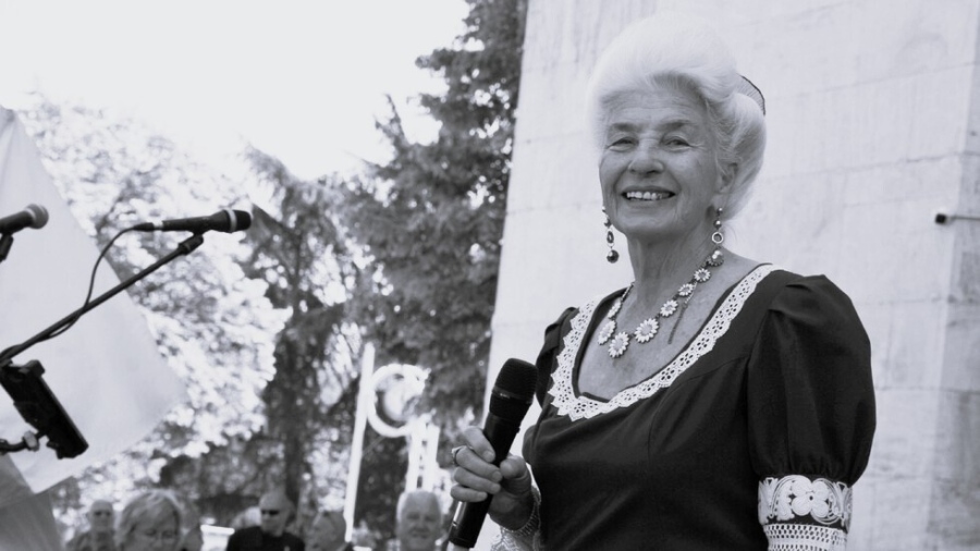 Завинаги замлъкна гласът на Янка Рупкина