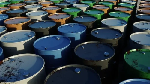 Гърция вади два милиона барела гориво от стратегическия резерв